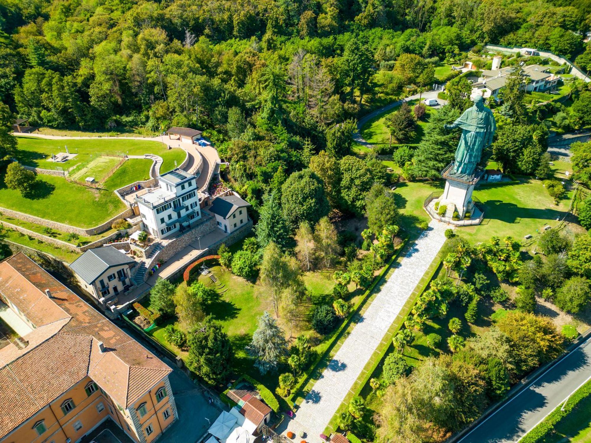 Villa San Carlo Arona Eksteriør billede